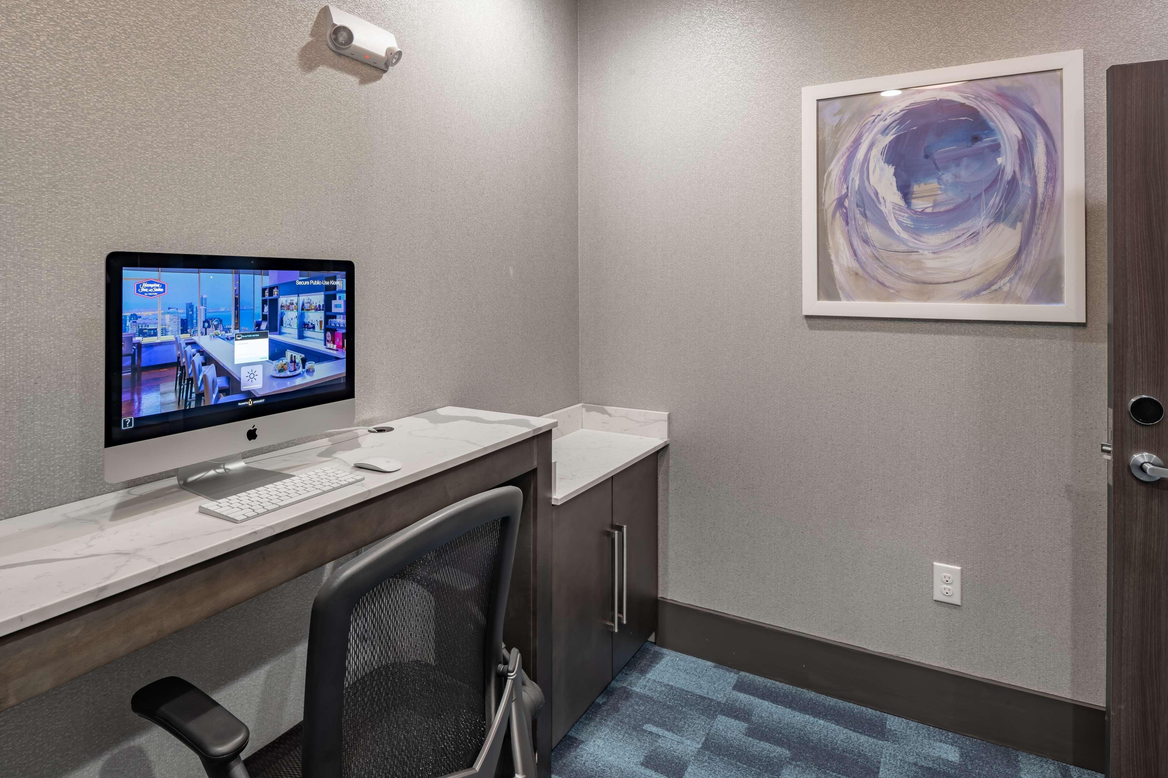 Hampton Inn & Suites Dallas/Plano Central Экстерьер фото