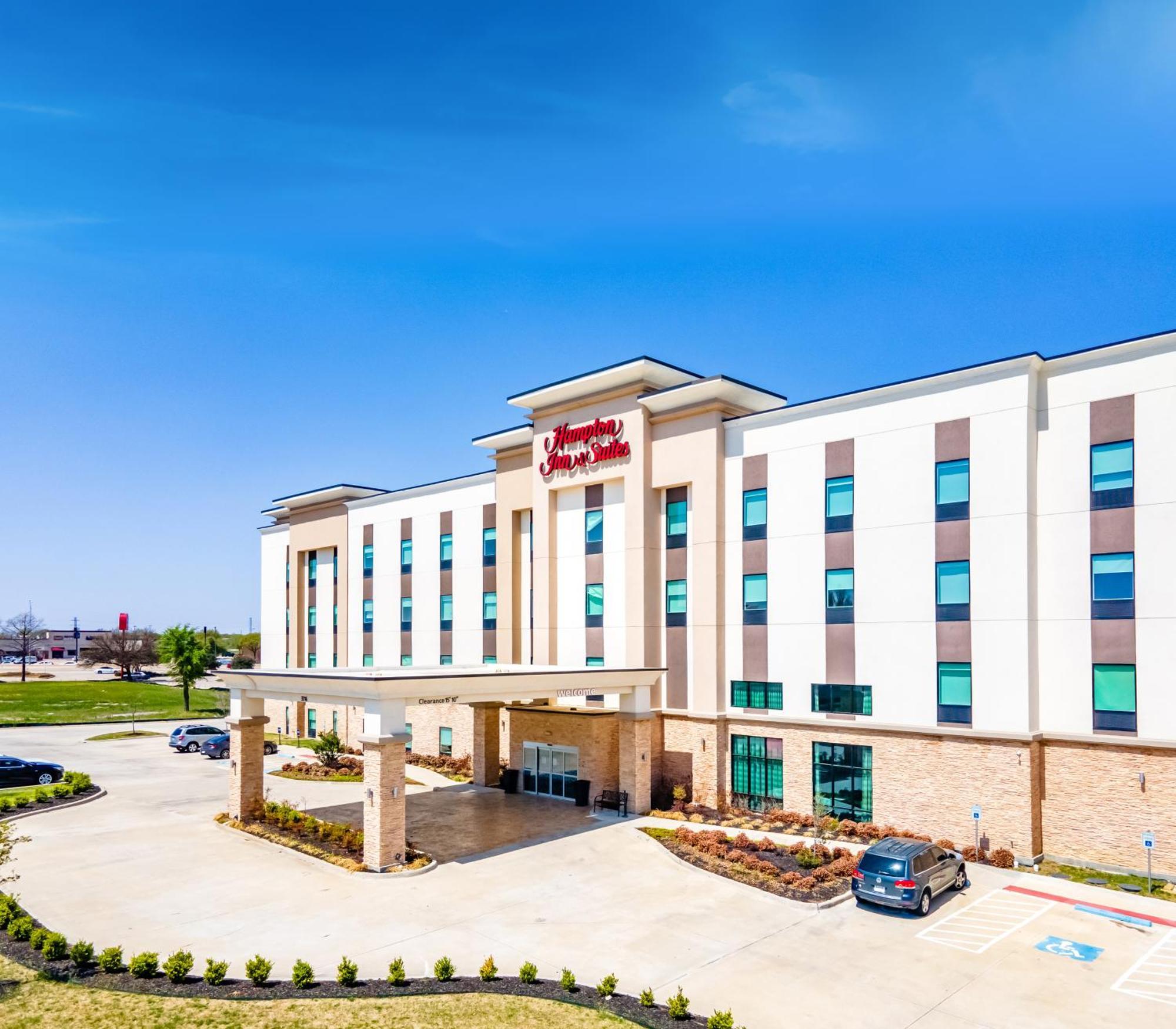 Hampton Inn & Suites Dallas/Plano Central Экстерьер фото